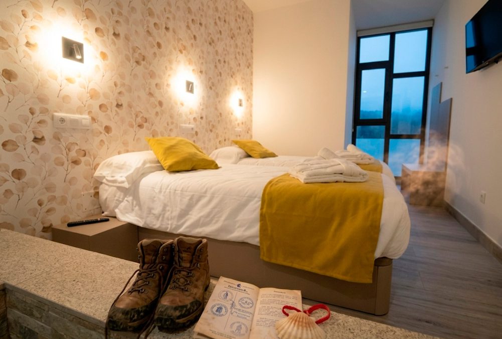 Albergue Cruceiro de Pedrouzo | Tu última noche en el Camino Francés